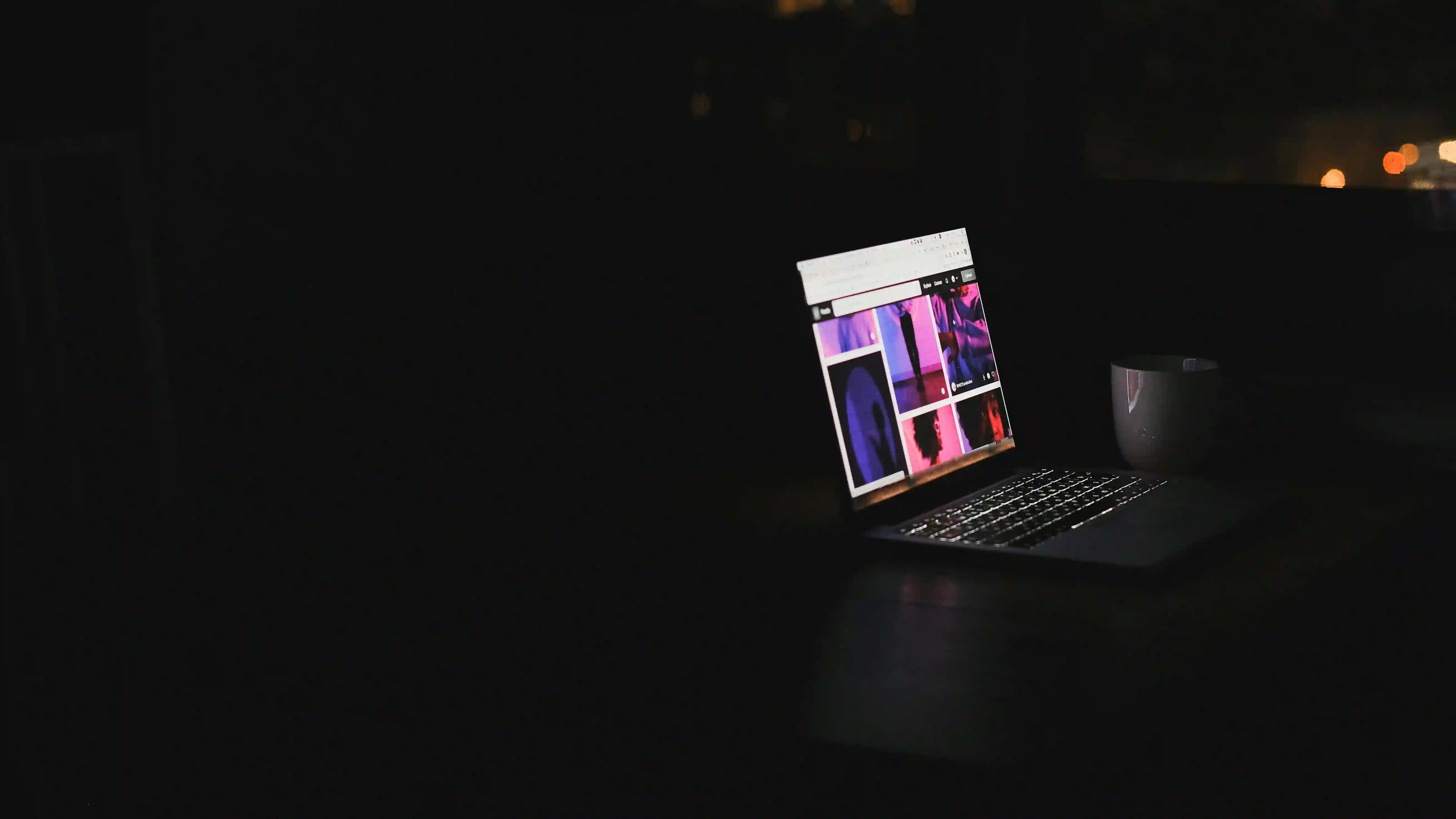 Equipo de Spark Agencia trabajando en proyectos de desarrollo web y diseño digital